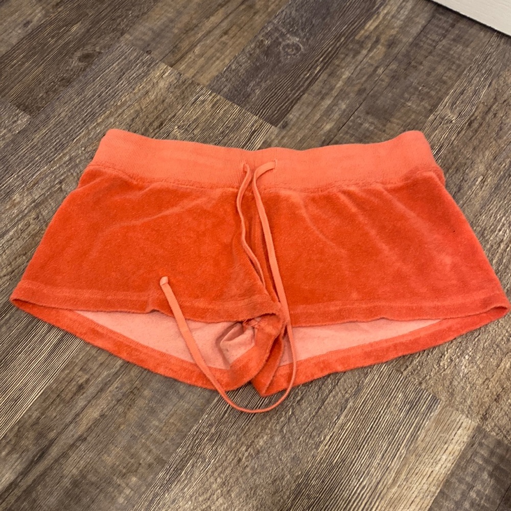 Orange hard tail shorts